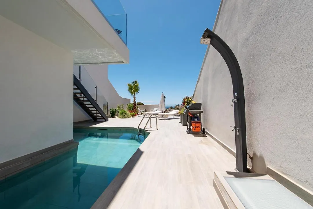 Casa Royal Villa Nerja 0*,
